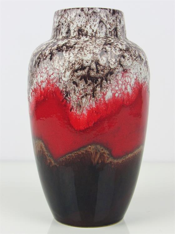 Váza s červeným předělem