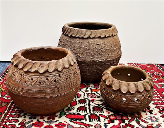 Konvolut 3ks: Květináče