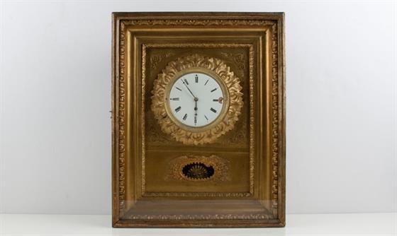 Nástěnné rámové hodiny