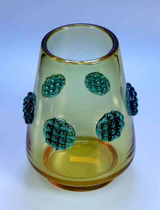 Skleněná váza žlutá