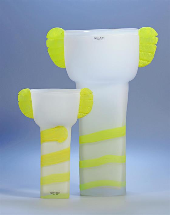 Bílé vázy se žloutou, 2 ks