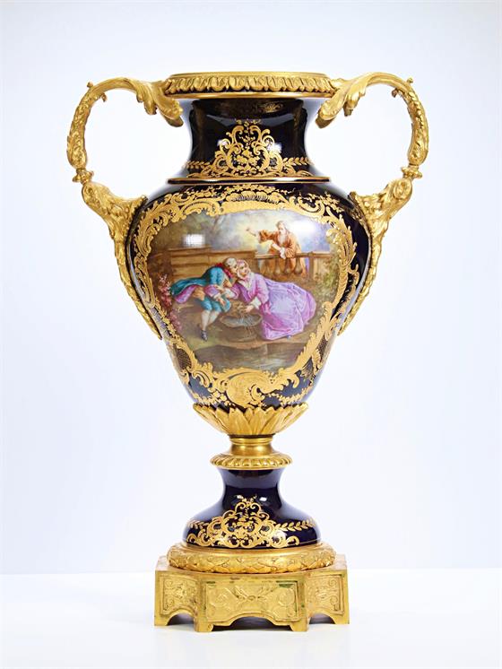 Francouzská porcelánová váza