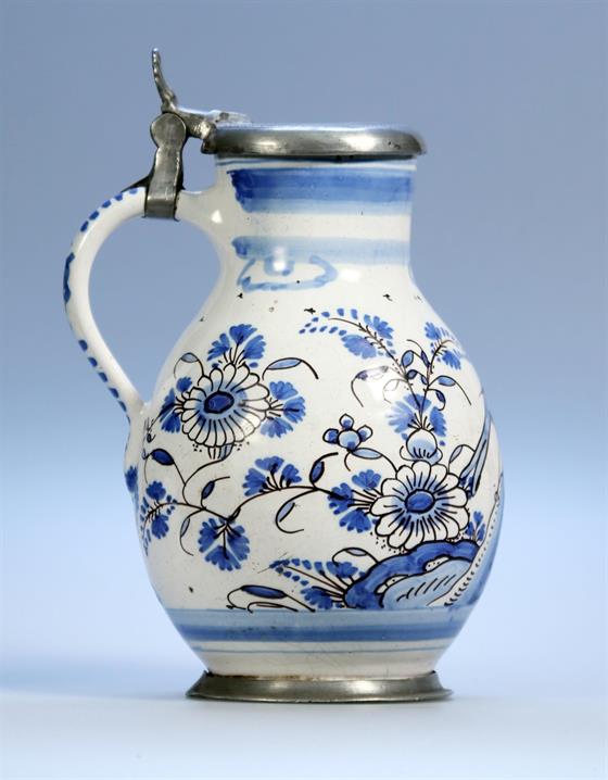 Džbánek s ptáčkem